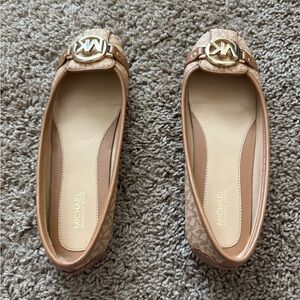 Michael Kors Tan Logo Ballet Flats with Gold Emblem